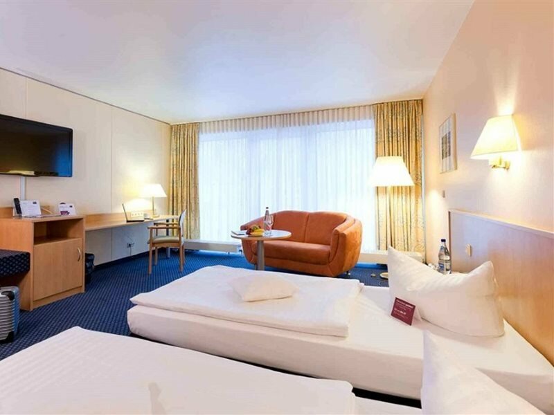 Фото Mercure Hotel Am Entenfang Hannover