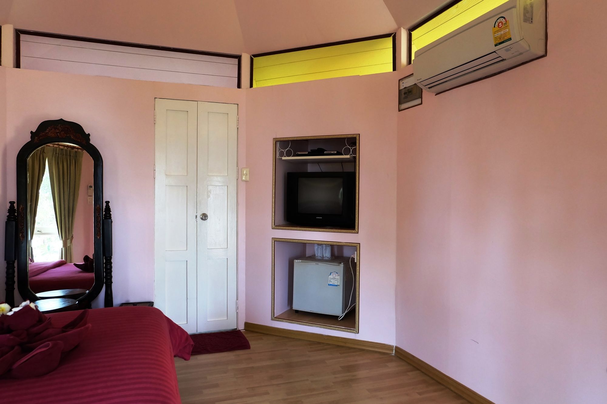 Фото Nimmanoradee Resort