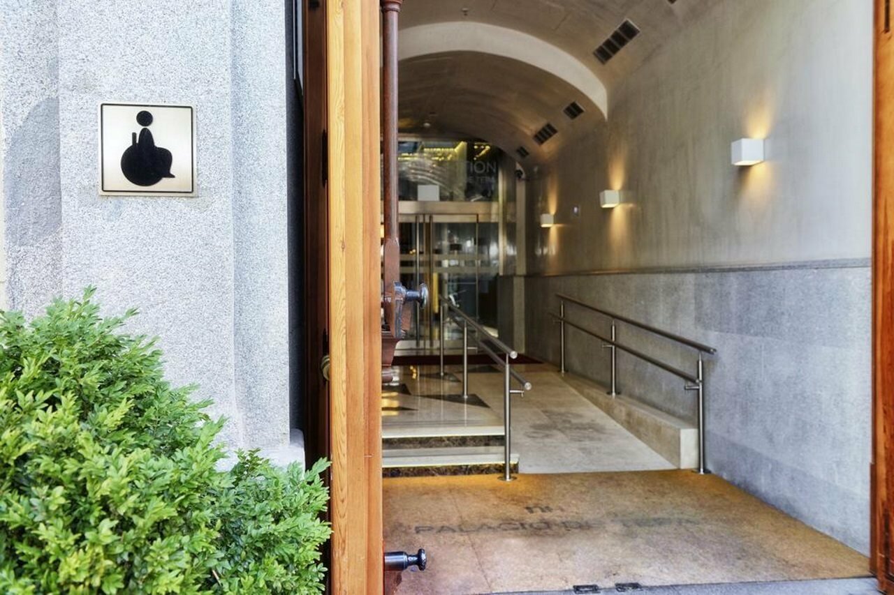 Фото Nh Collection Palacio de Tepa