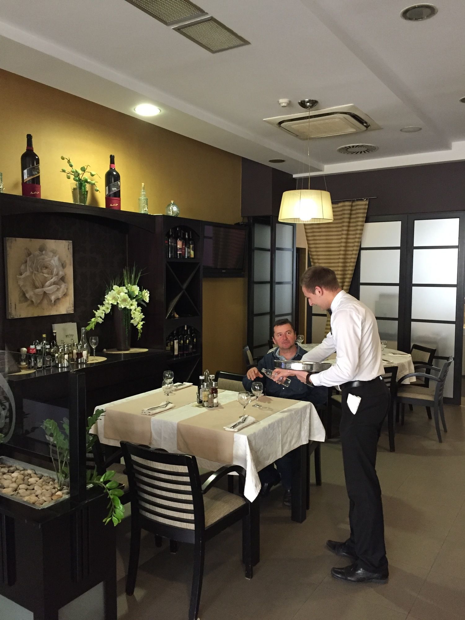 Фото Hotel Brotnjo