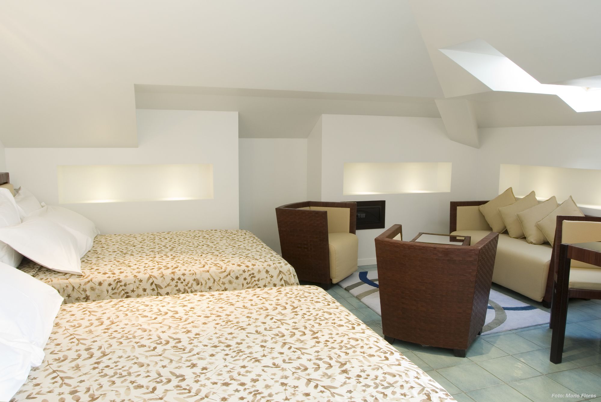 Фото Hotel Club House