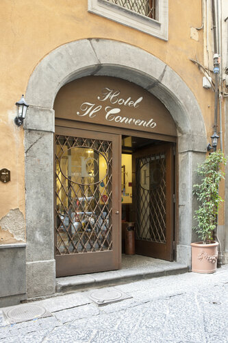 Внешний вид отеля Hotel Il Convento в Неаполе, фото 1