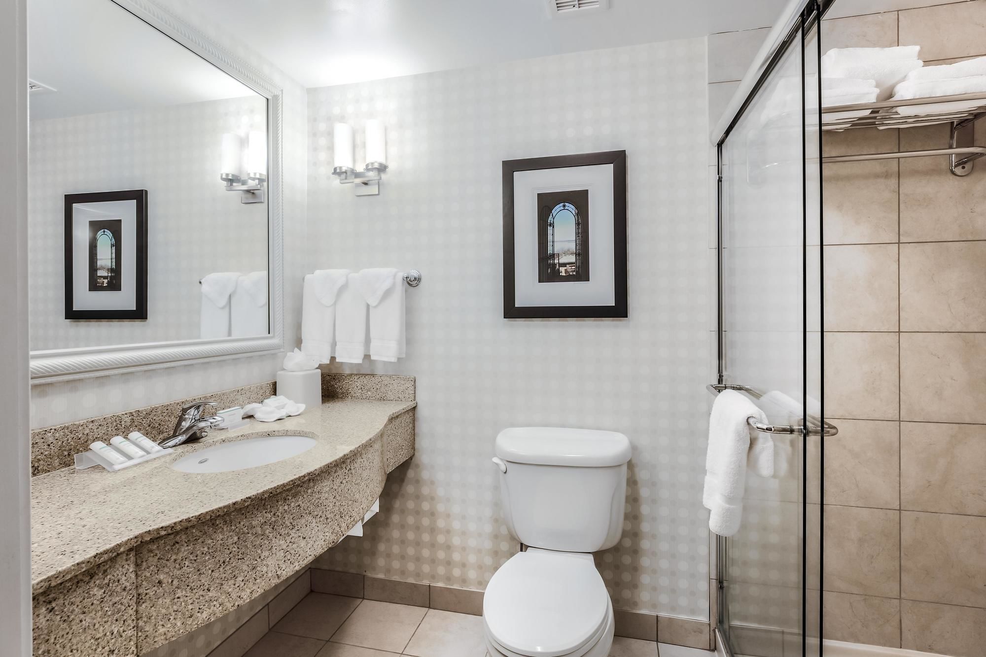 Фото Hilton Garden Inn Melville