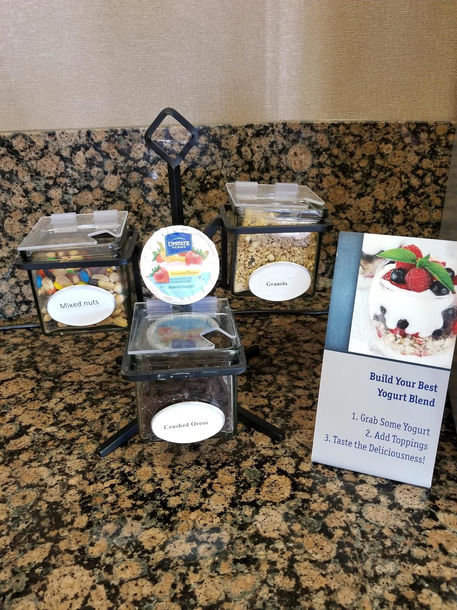 Фото Best Western Plus Carousel Inn & Suites