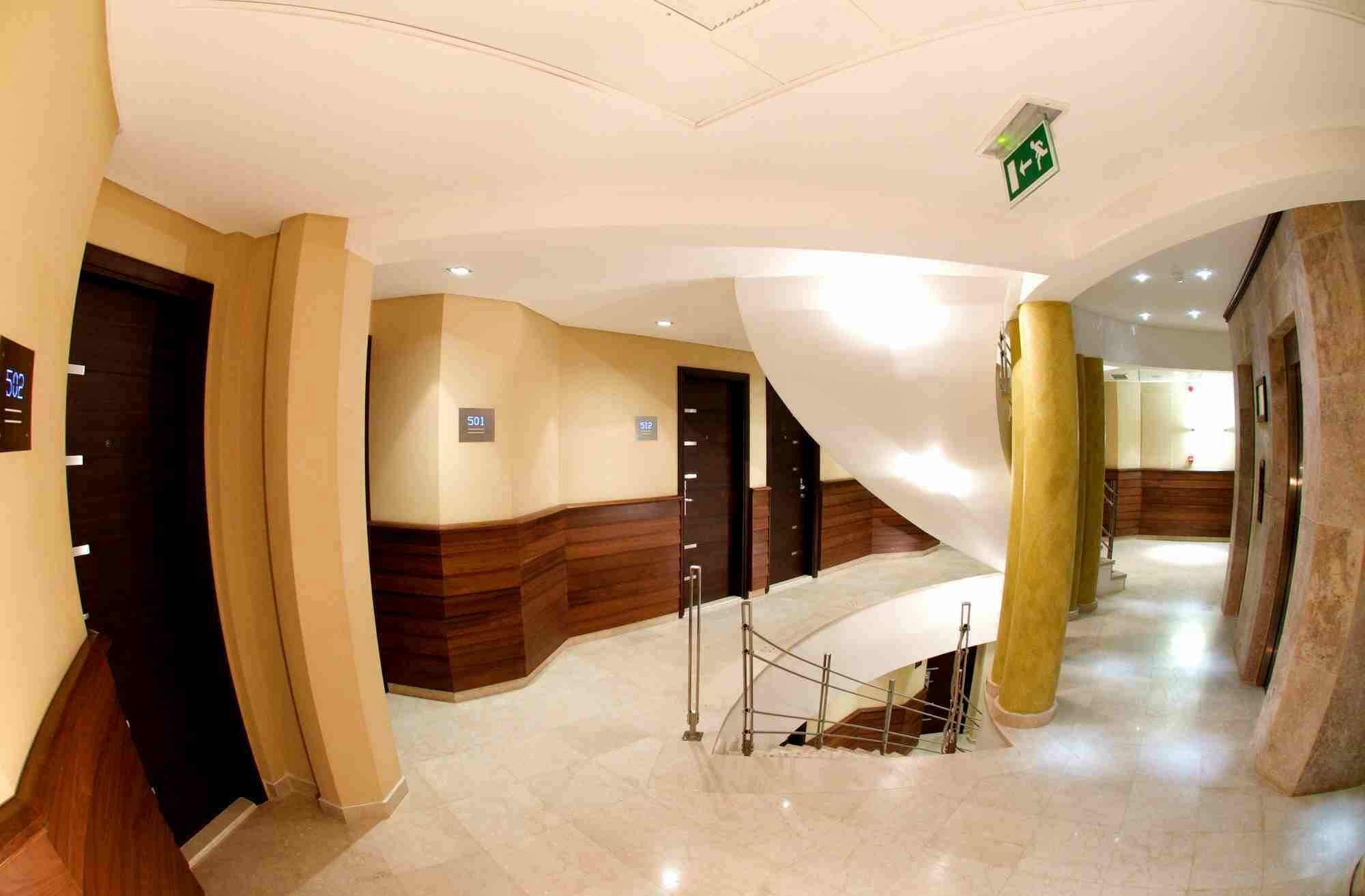 Фото The Avenue Suites