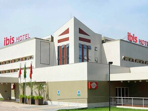 Гостиница Ibis Belém Airport