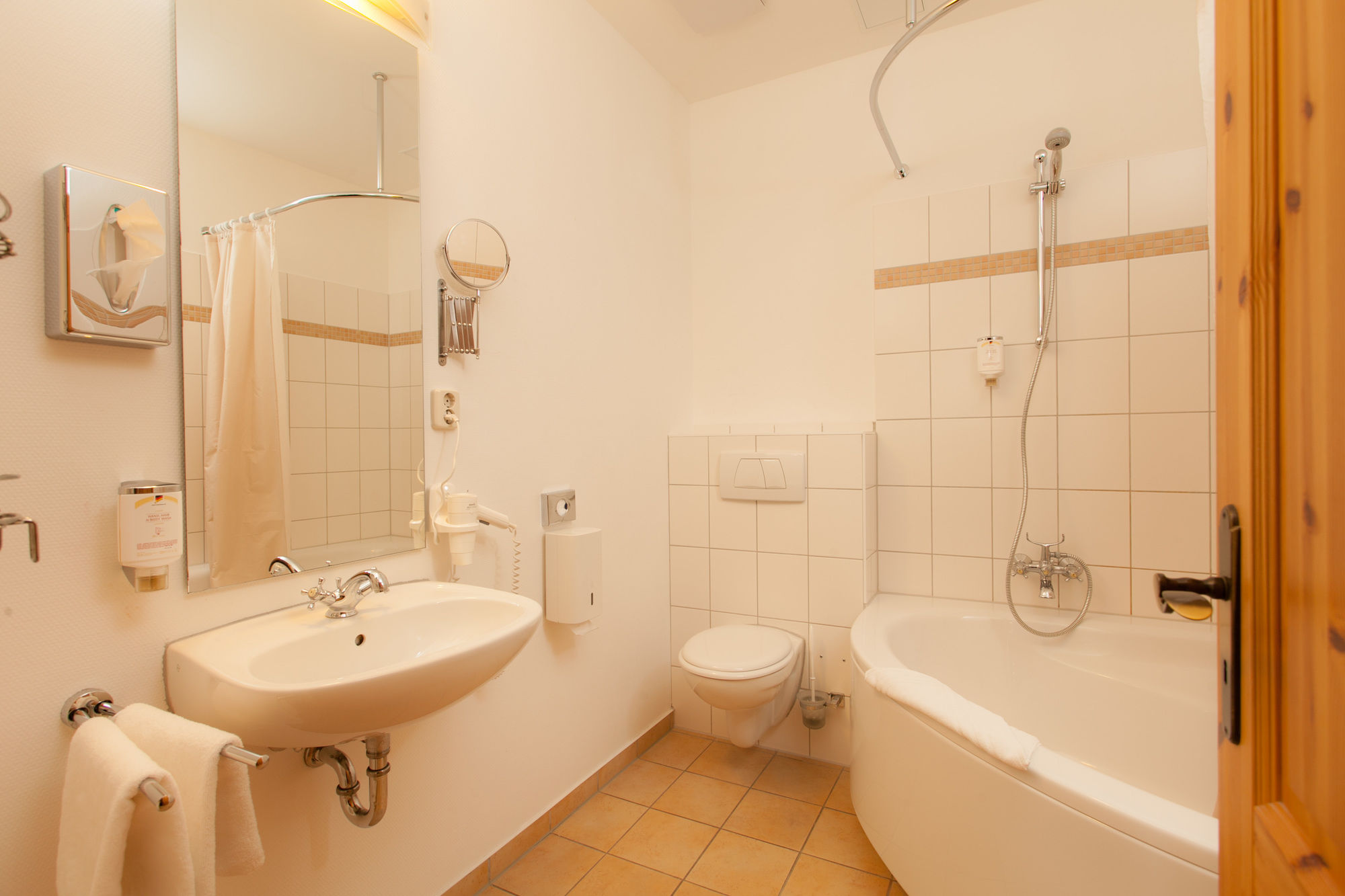 Фото Kulturhotel Kaiserhof