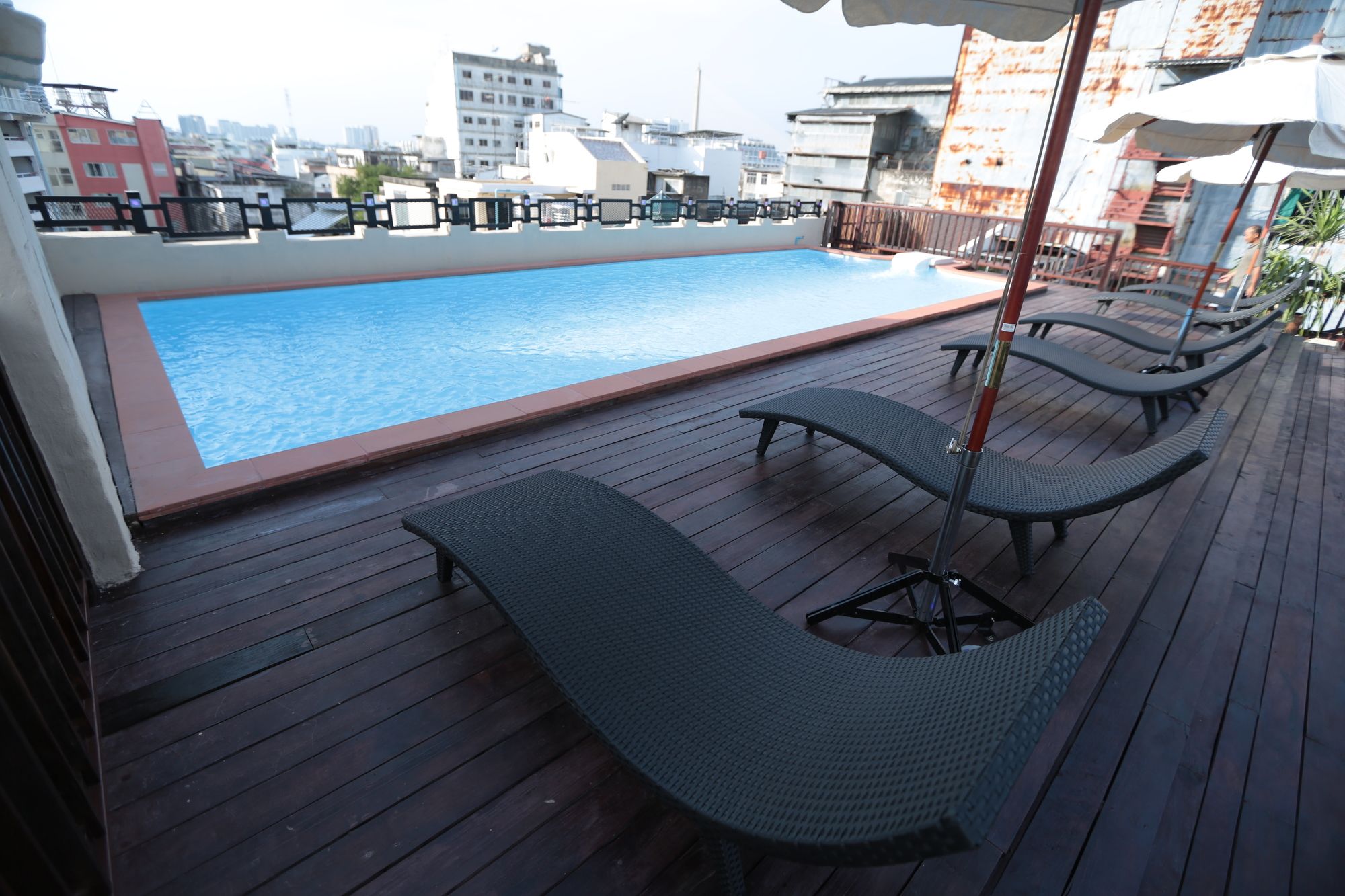 Фото Dewan Bangkok