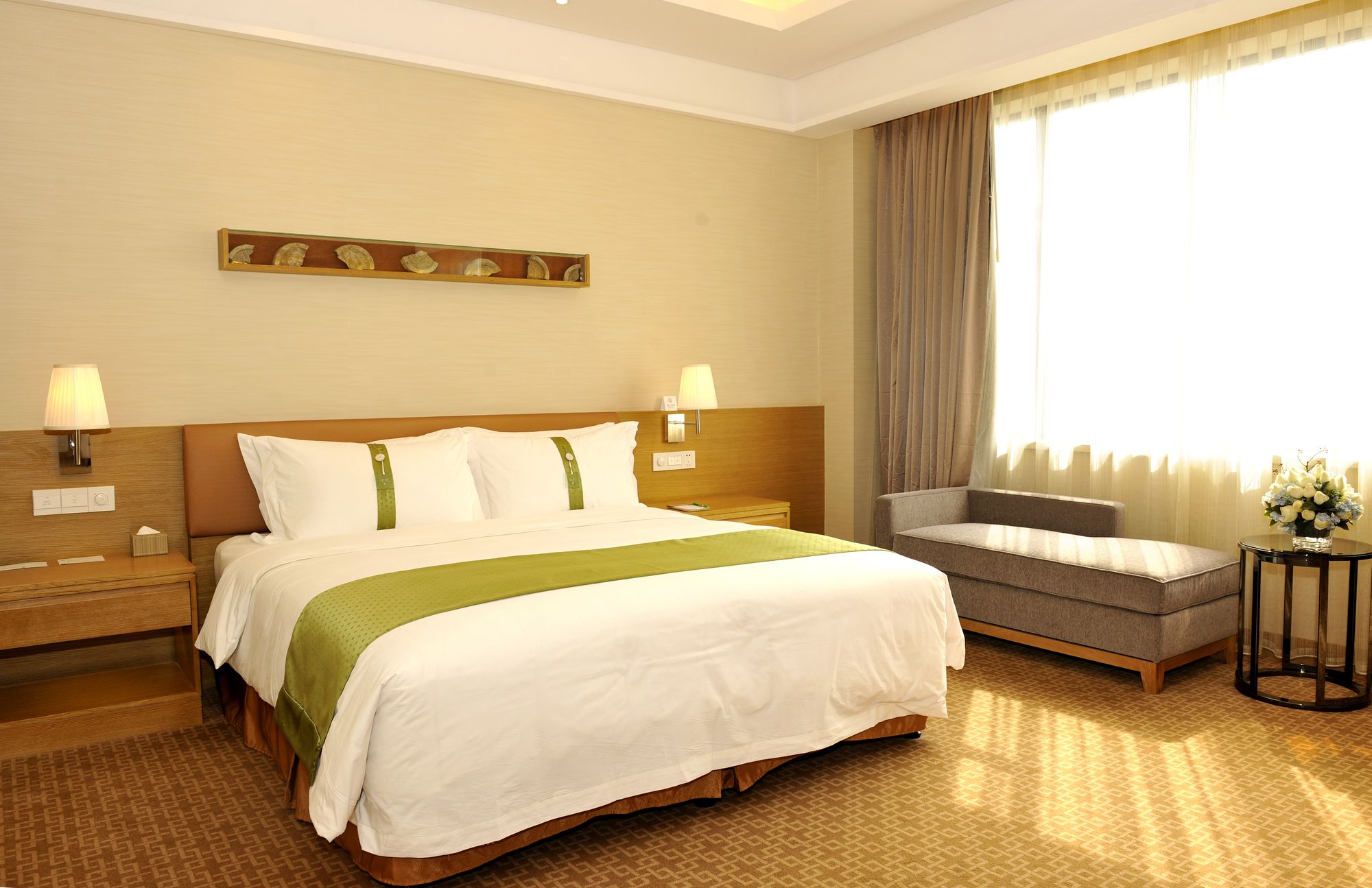 Фото Holiday Inn Xi'an Big Goose Pagoda