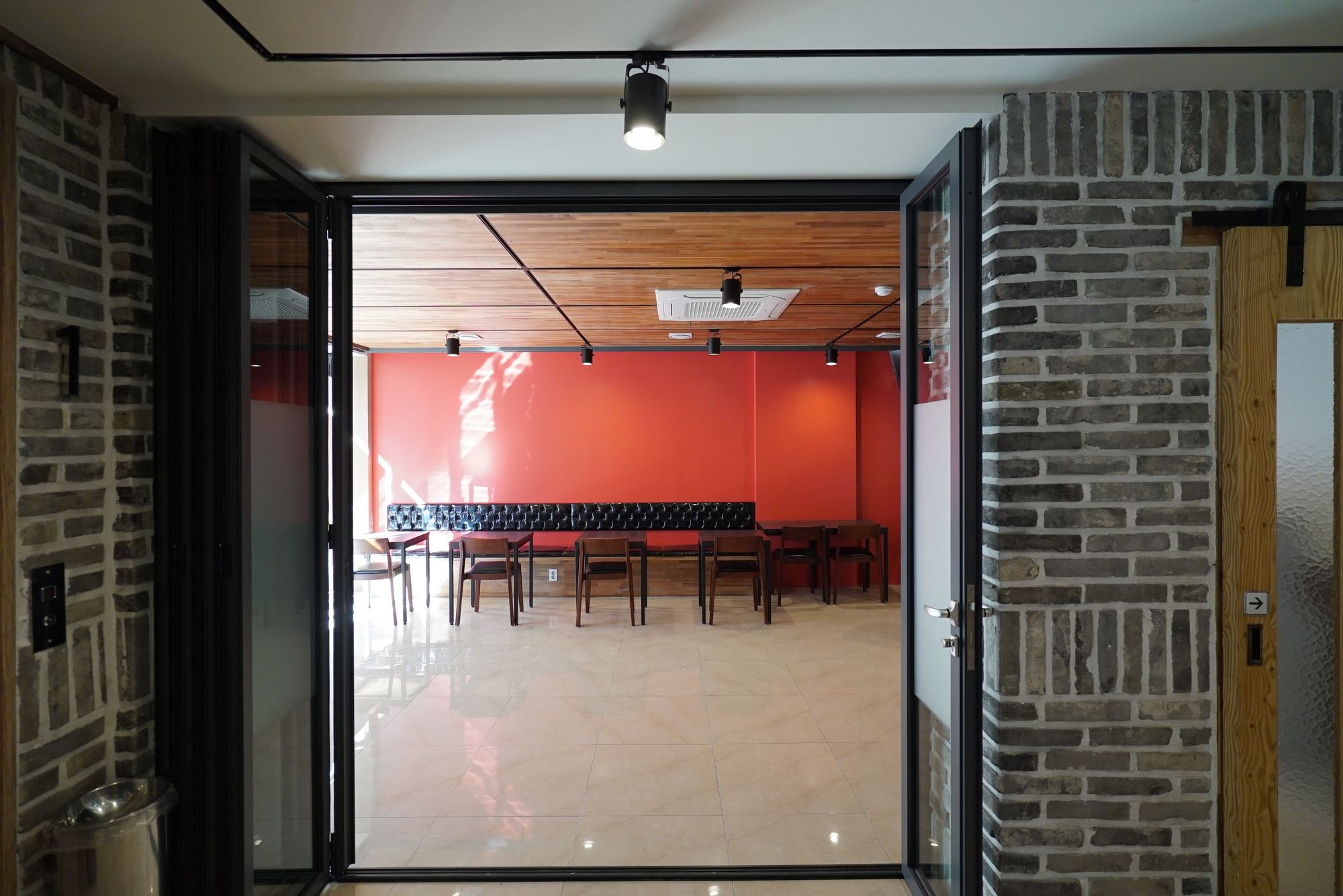 Фото Sangju Hotel Seoul