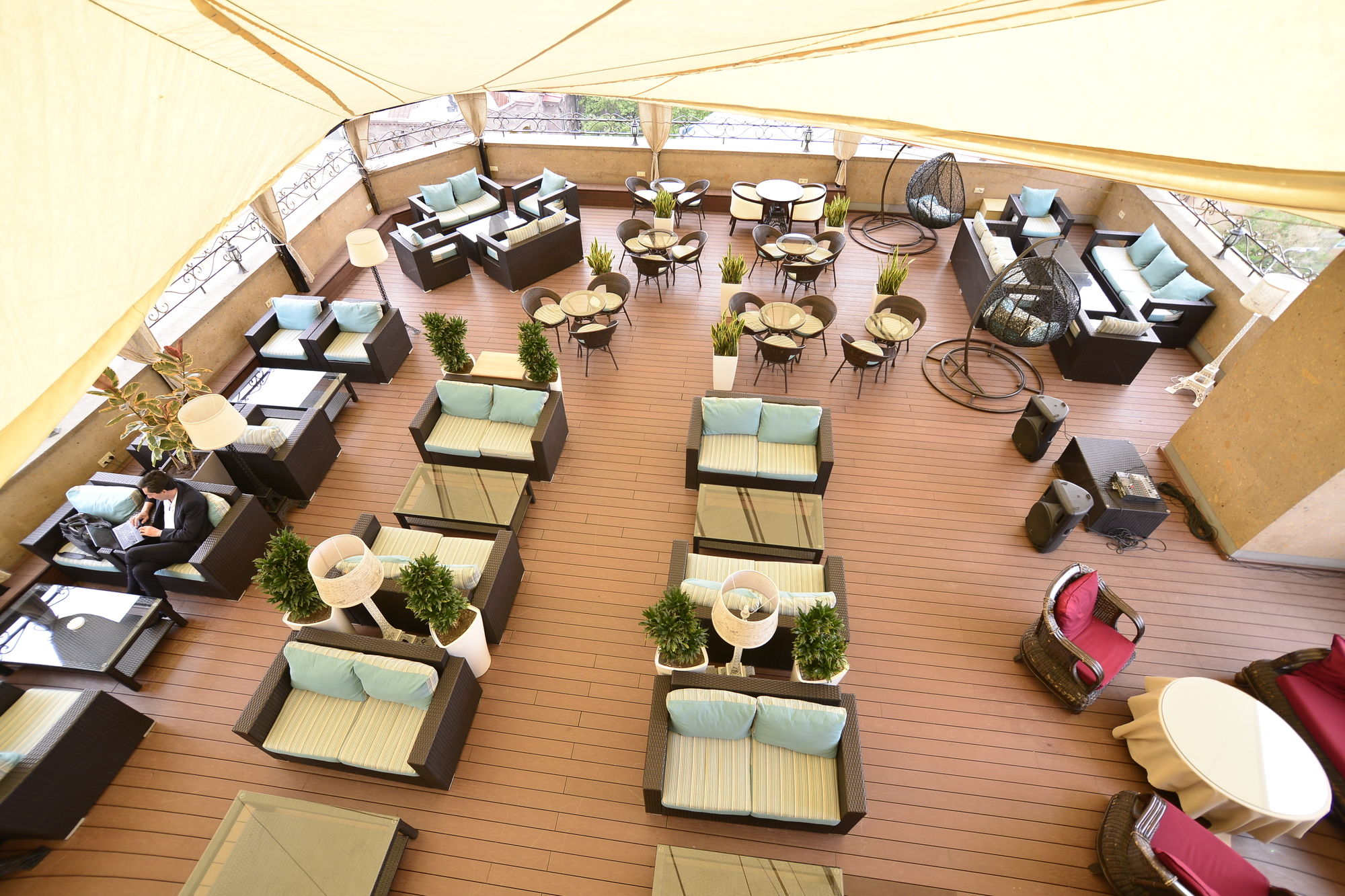 Фото Paris Hotel Yerevan