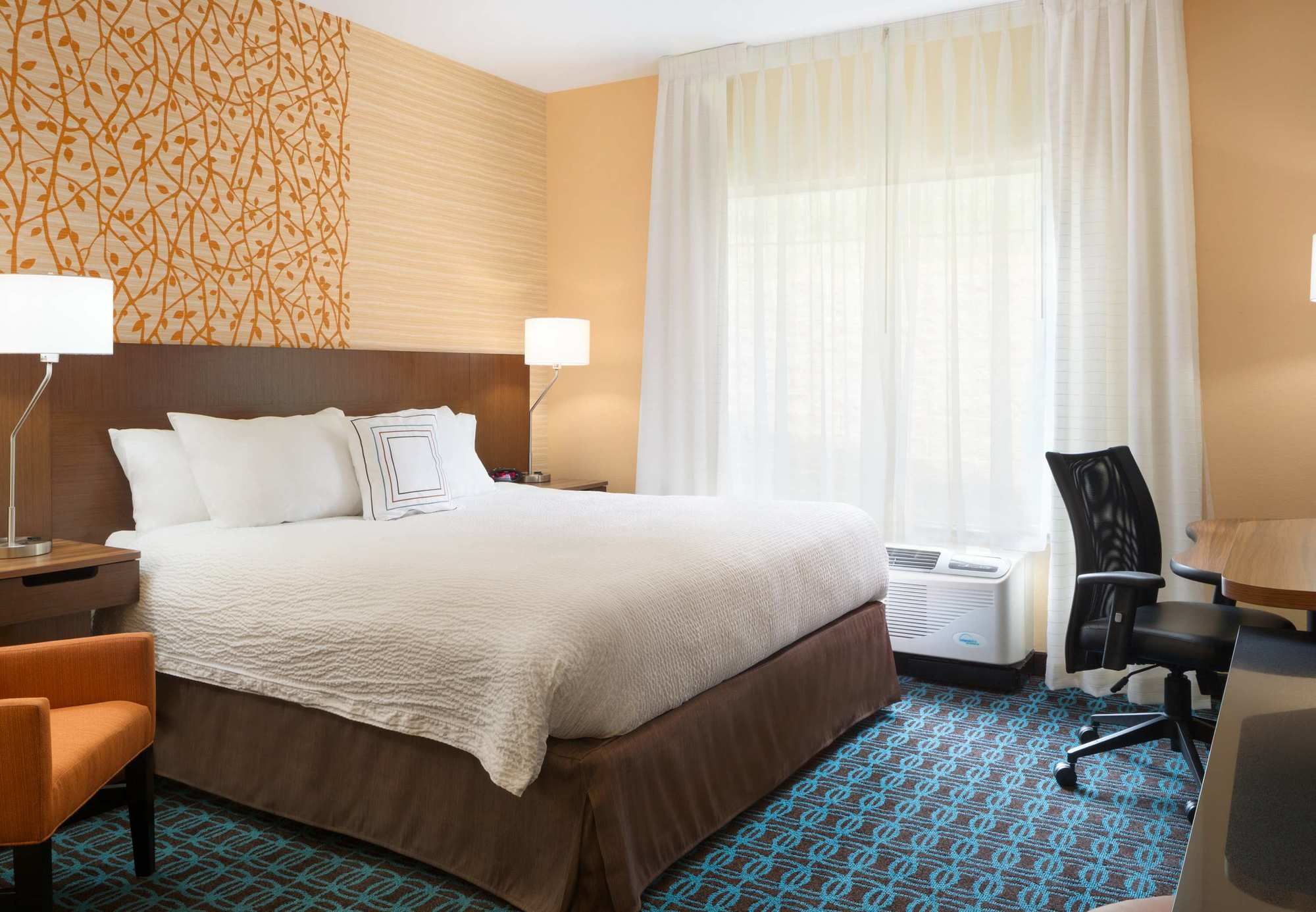 Фото Fairfield Inn & Suites Athens