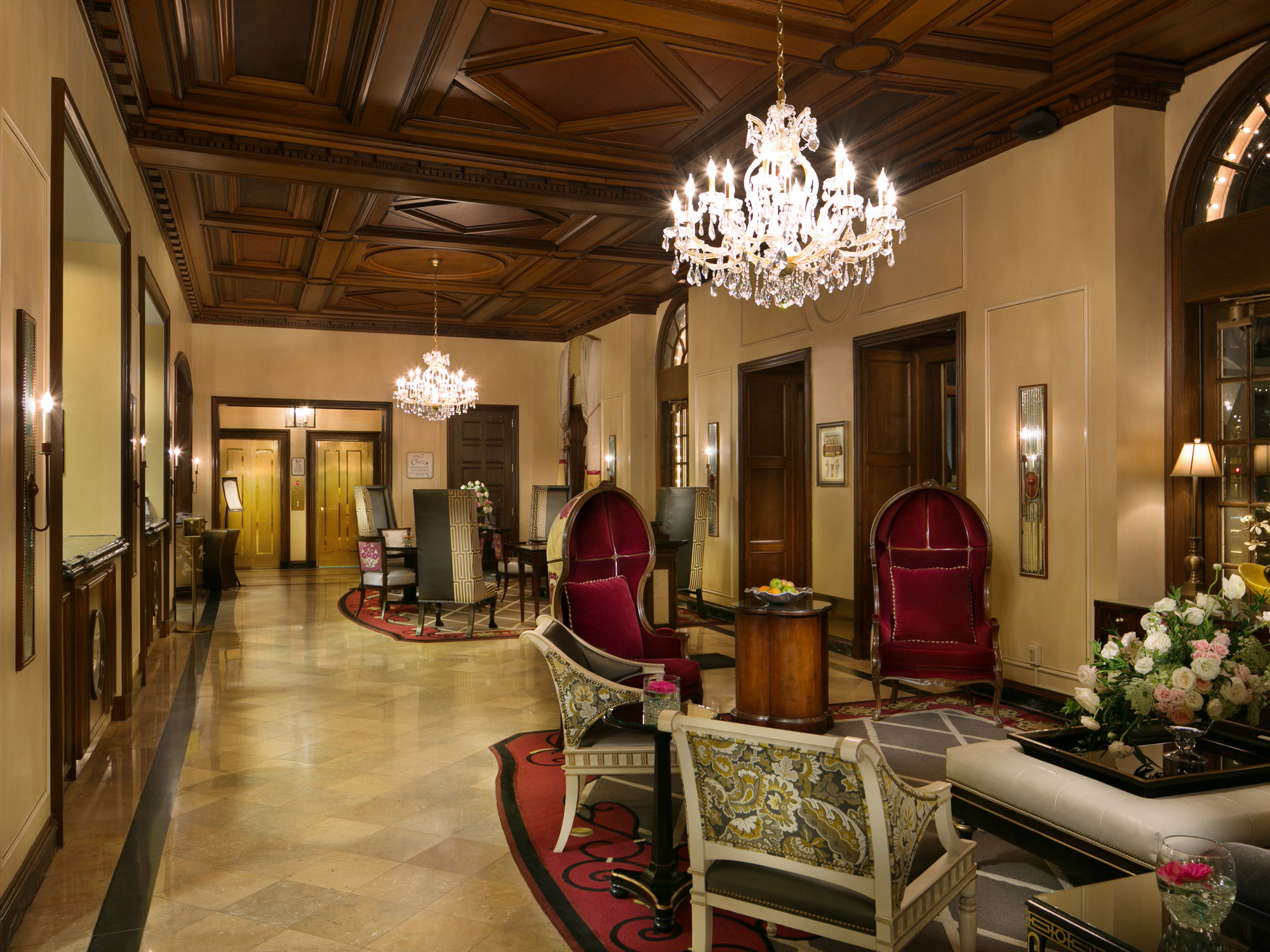Фото The Raphael Hotel, Autograph Collection