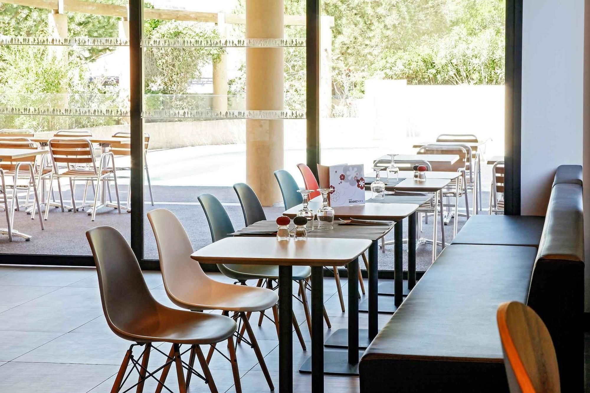 Фото Ibis Hyères Centre