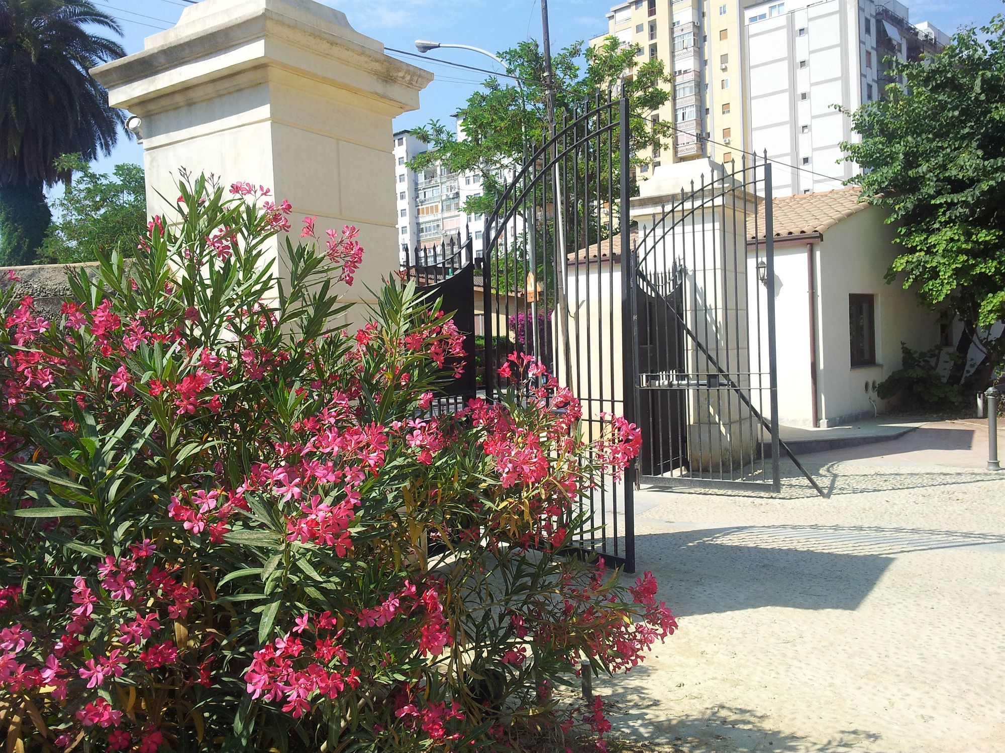 Фото Villa Lampedusa Hotel & Residence