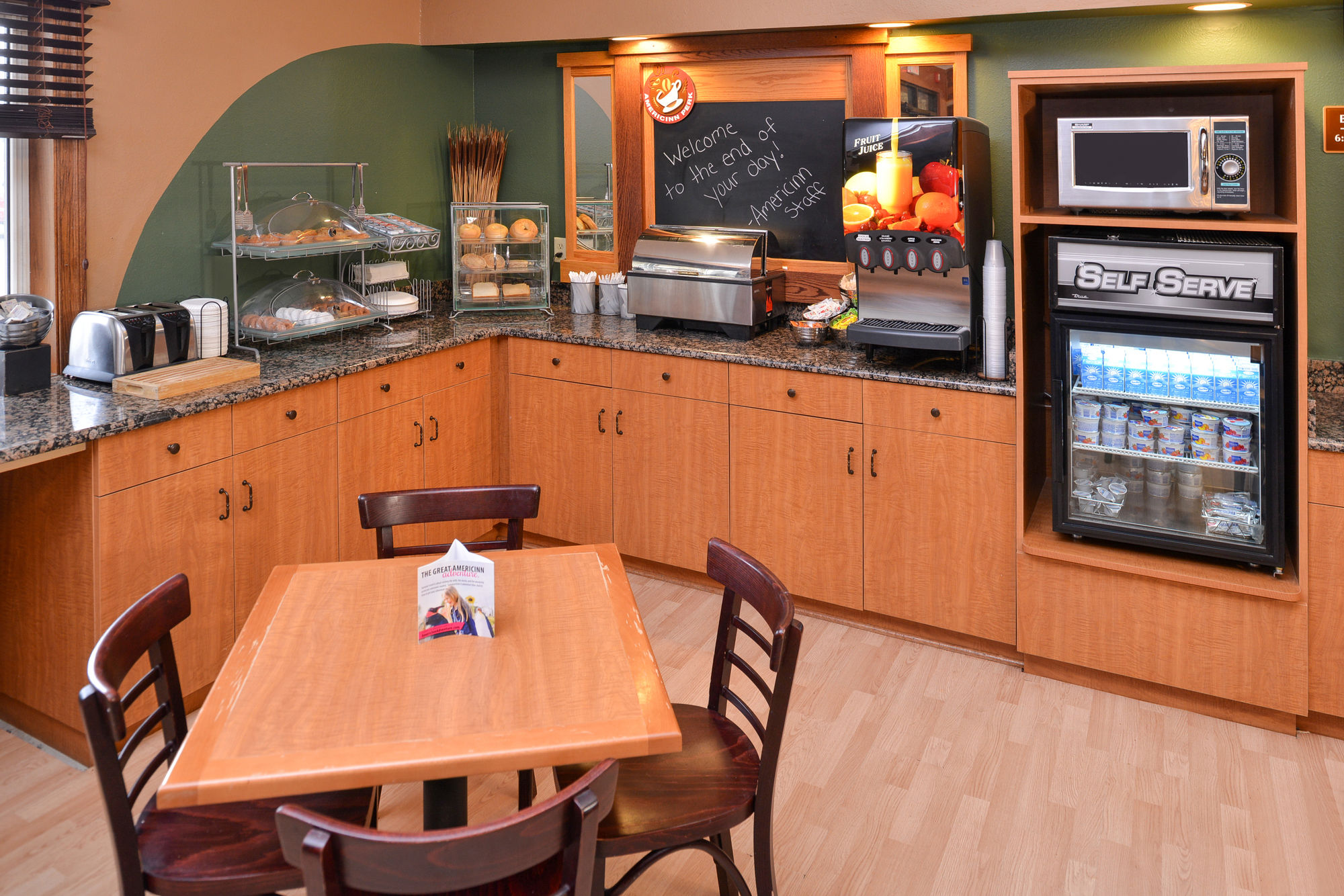 Фото AmericInn by Wyndham St. Cloud