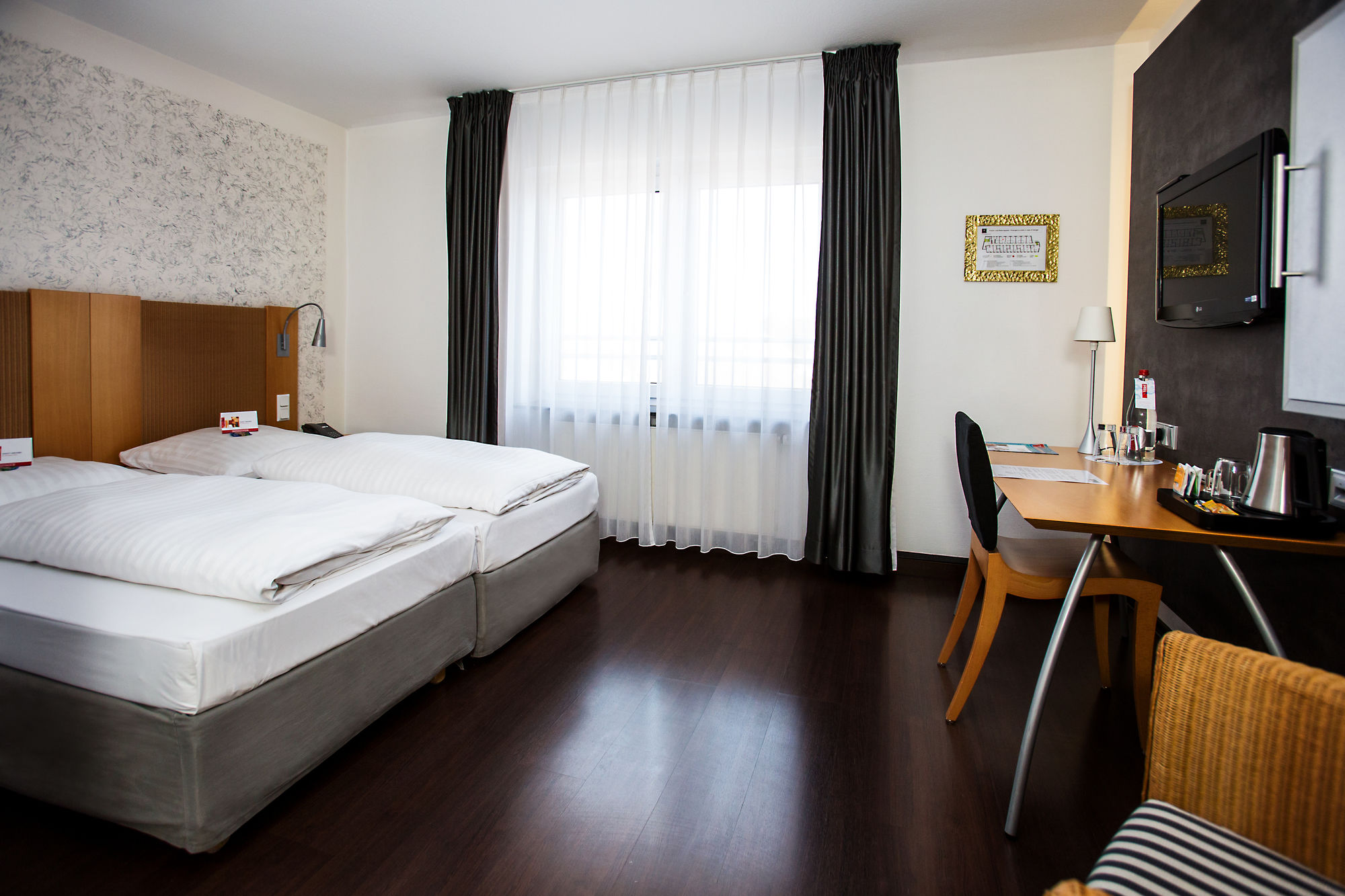 Фото Hotel Amadeus
