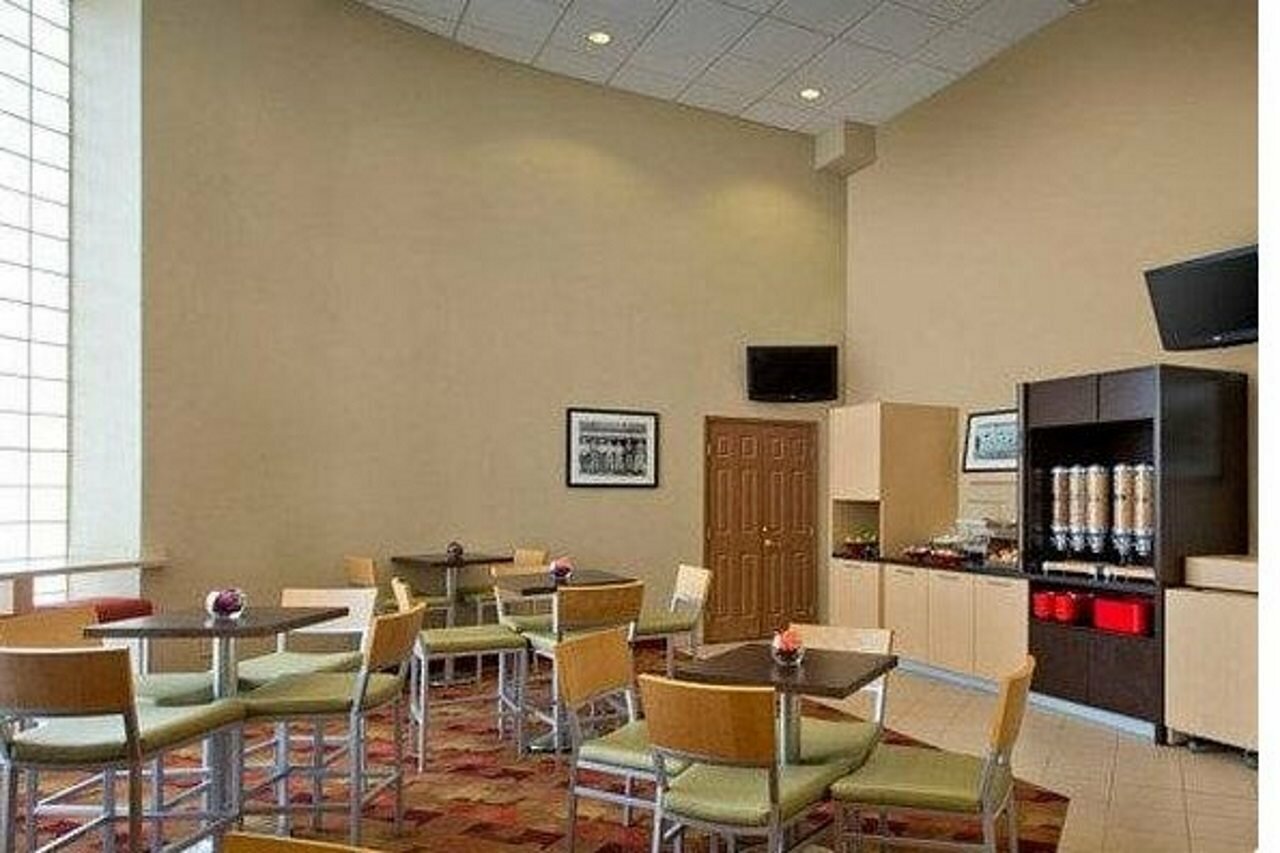 Фото TownePlace Suites by Marriott Denver Downtown