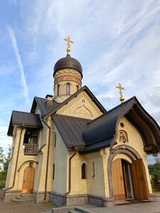 Церковь Серафима Саровского (gorodskoy posyolok Novoselye, Serafimovskaya ulitsa, 2к1), iglesia ortodoxa