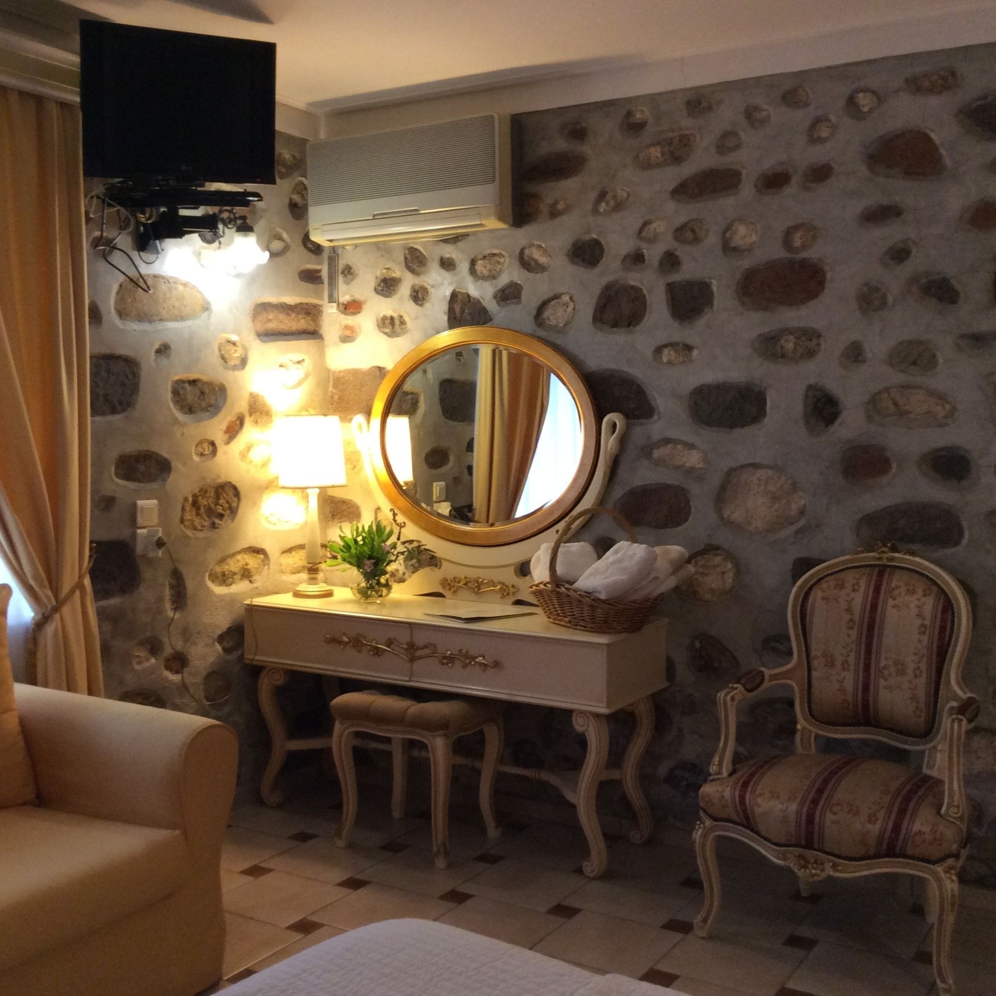 Фото 74337287880