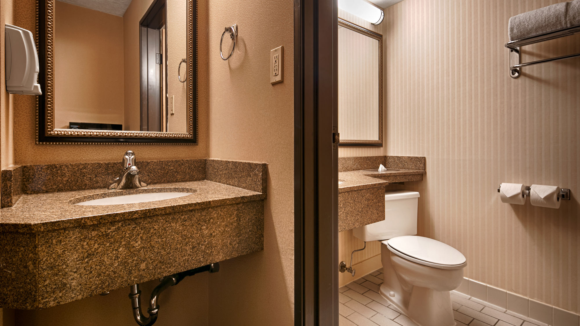 Фото Best Western Plus Landmark Inn