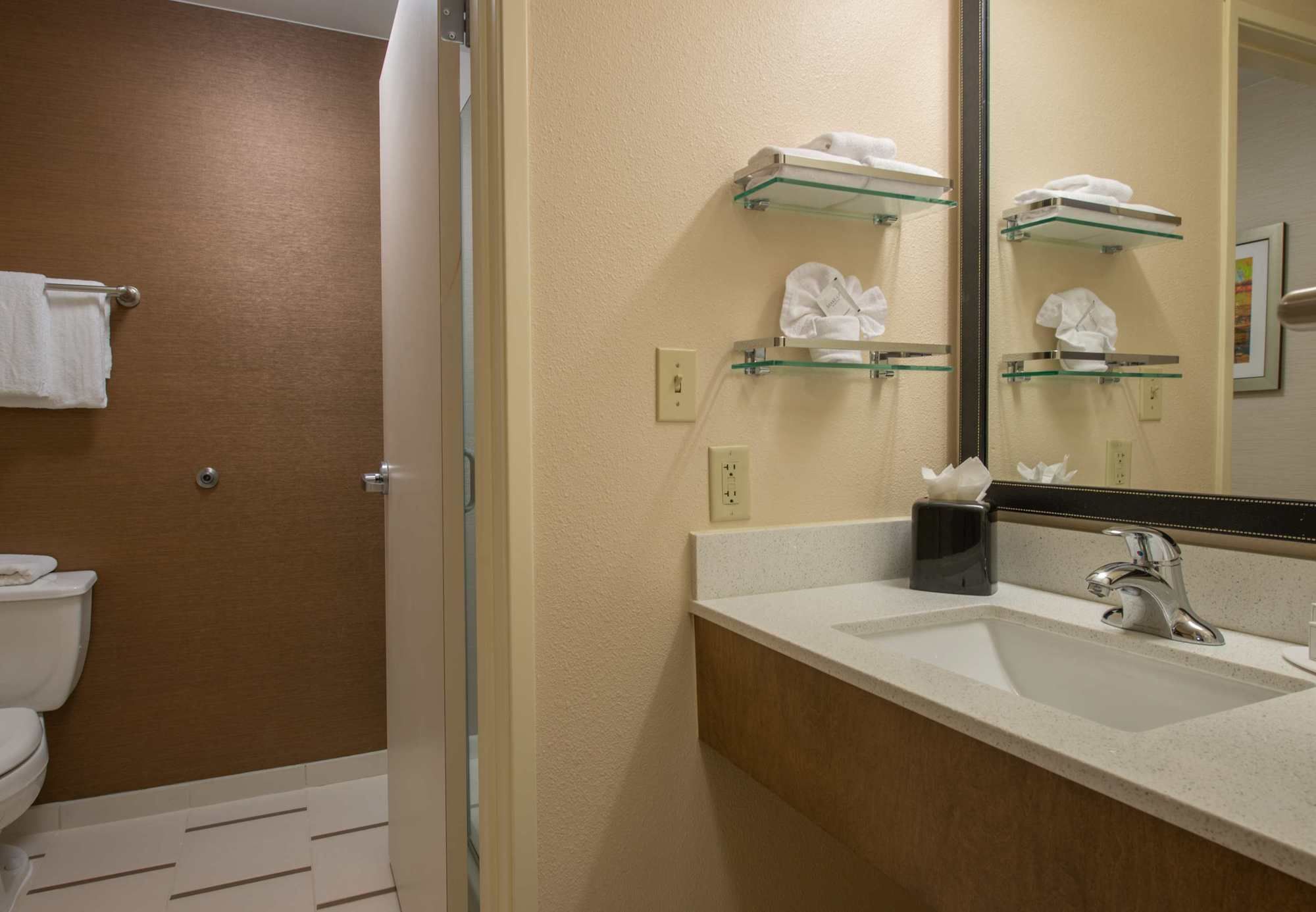 Фото Fairfield by Marriott Inn & Suites Indianapolis Northwest