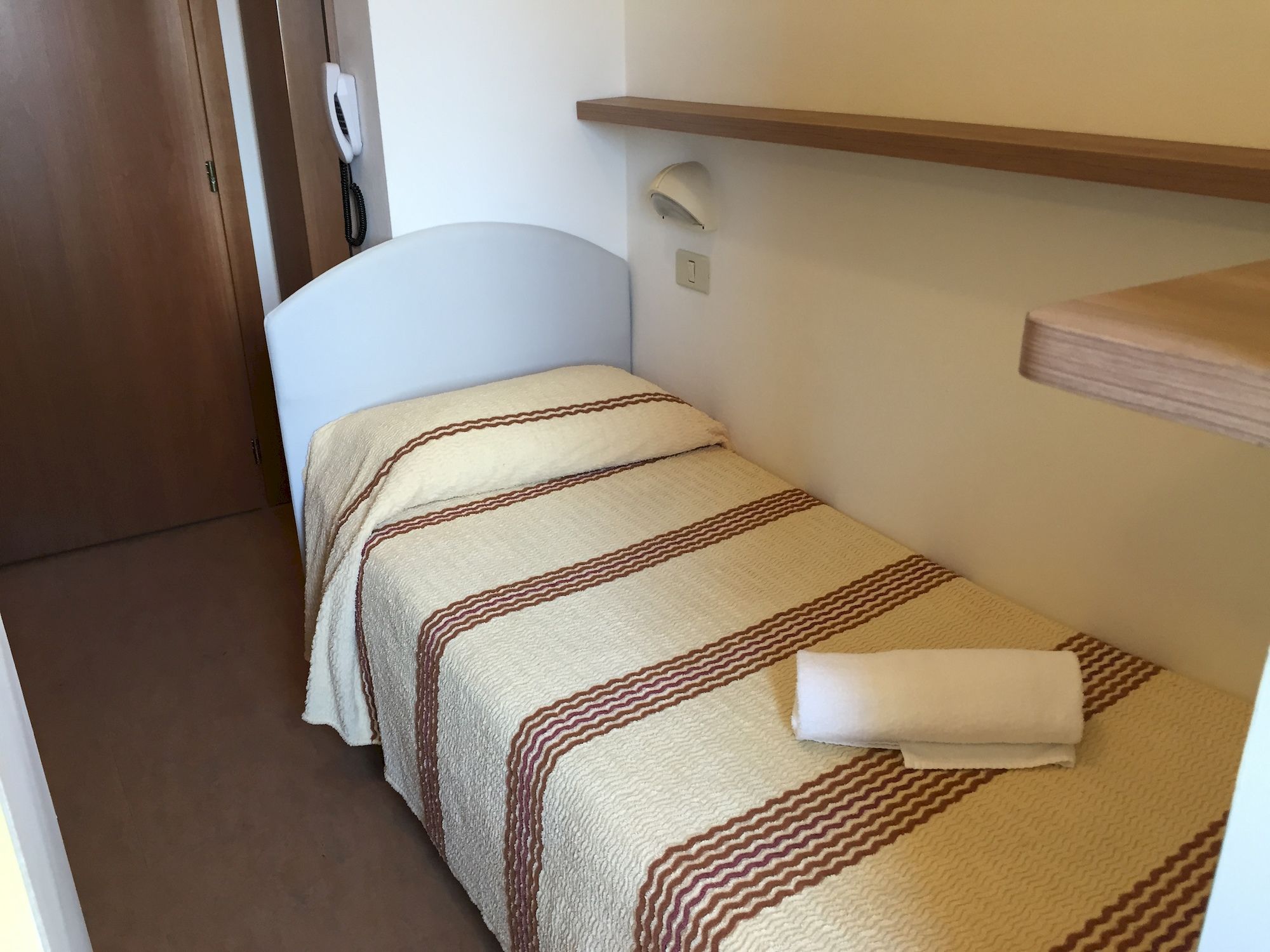 Фото Hotel Stresa