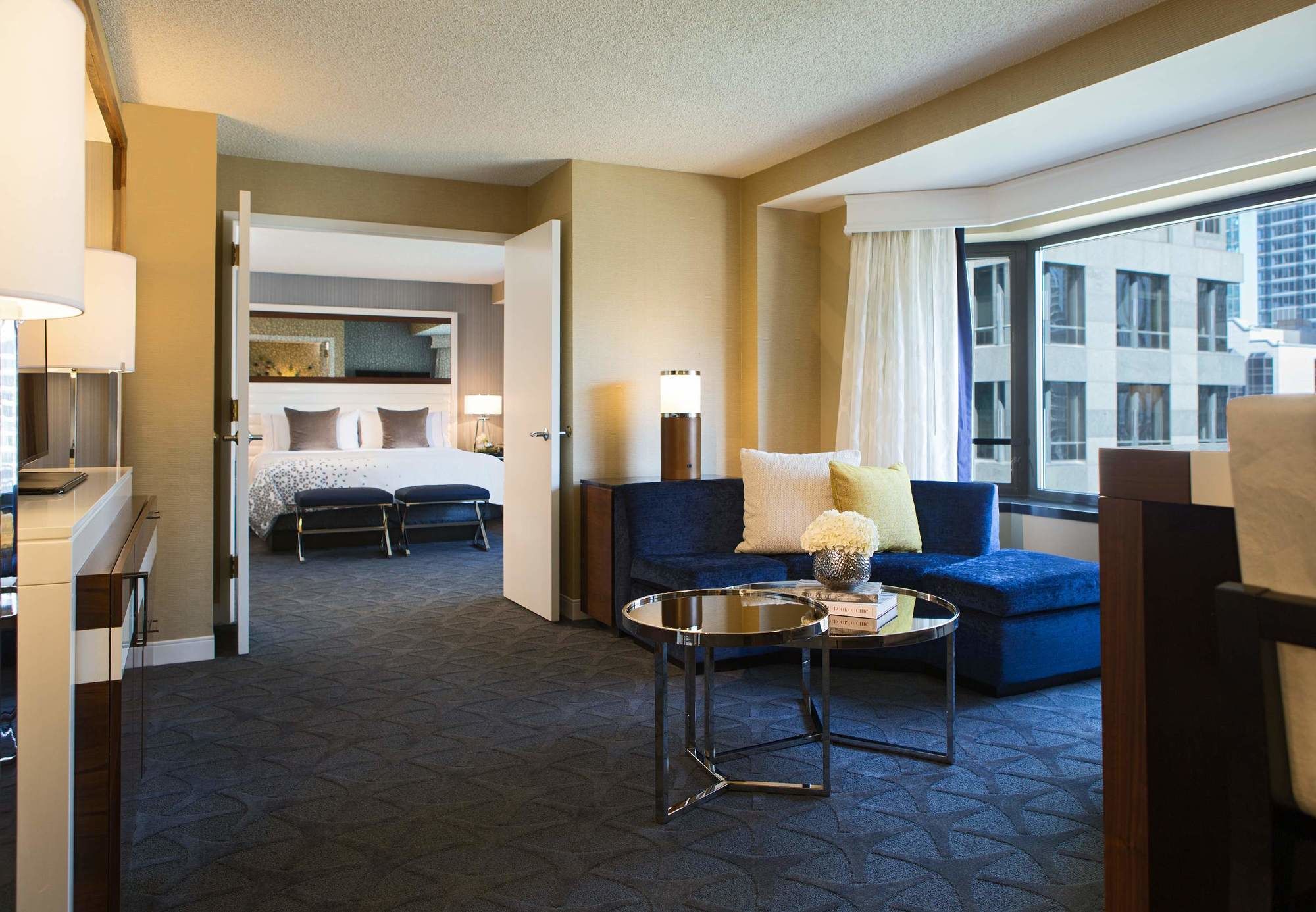 Фото Renaissance Chicago Downtown Hotel