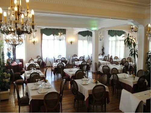 Внешний вид отеля Hotel Zarauz в Сараутсе, фото 4