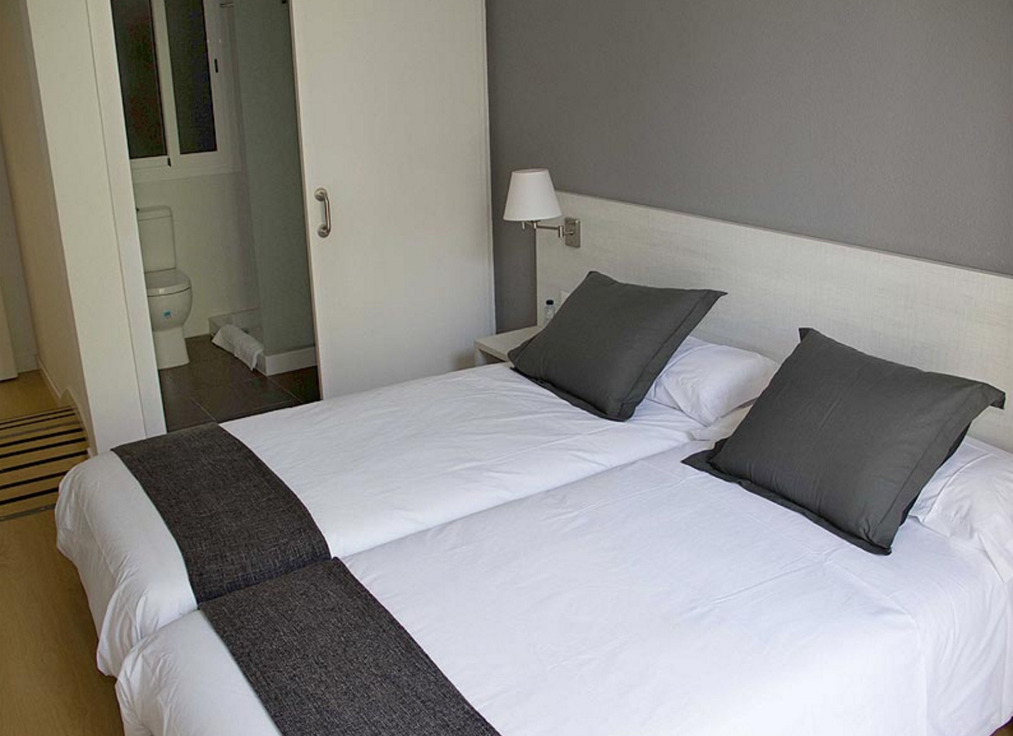 Фото Hostalin Diputacion