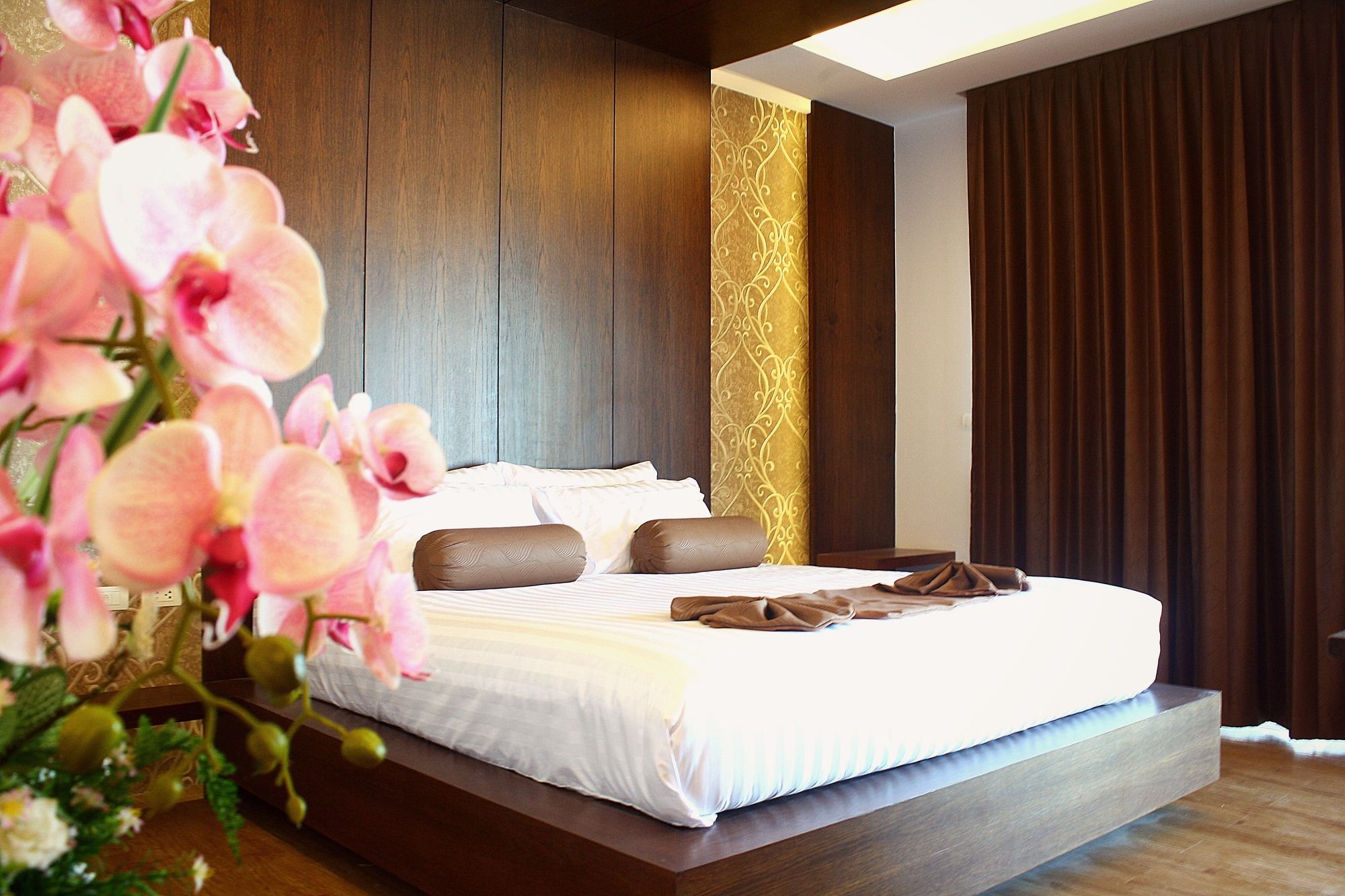 Фото Phi Phi Cliff Beach Resort