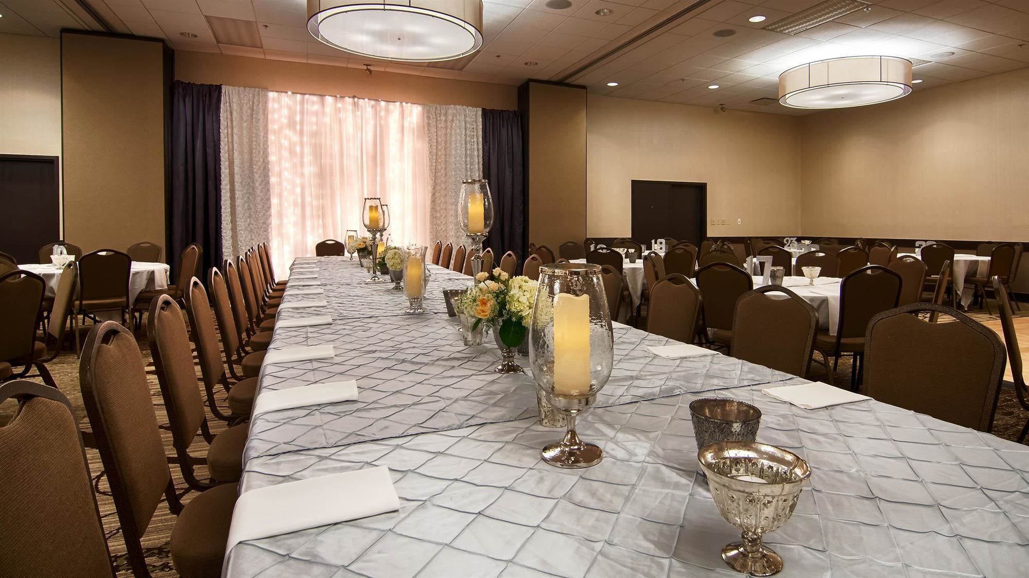 Фото Best Western Plus New Ulm