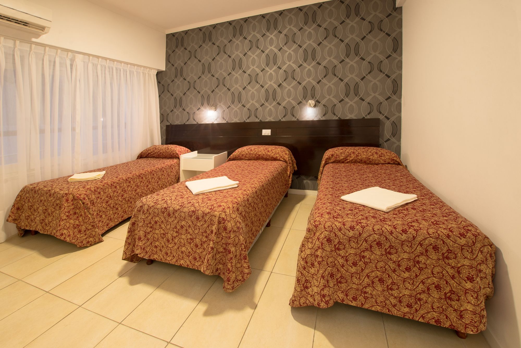 Фото Estocolmo Hotel