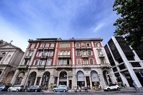 Гостиница Onda Marina Rooms в Кальяри