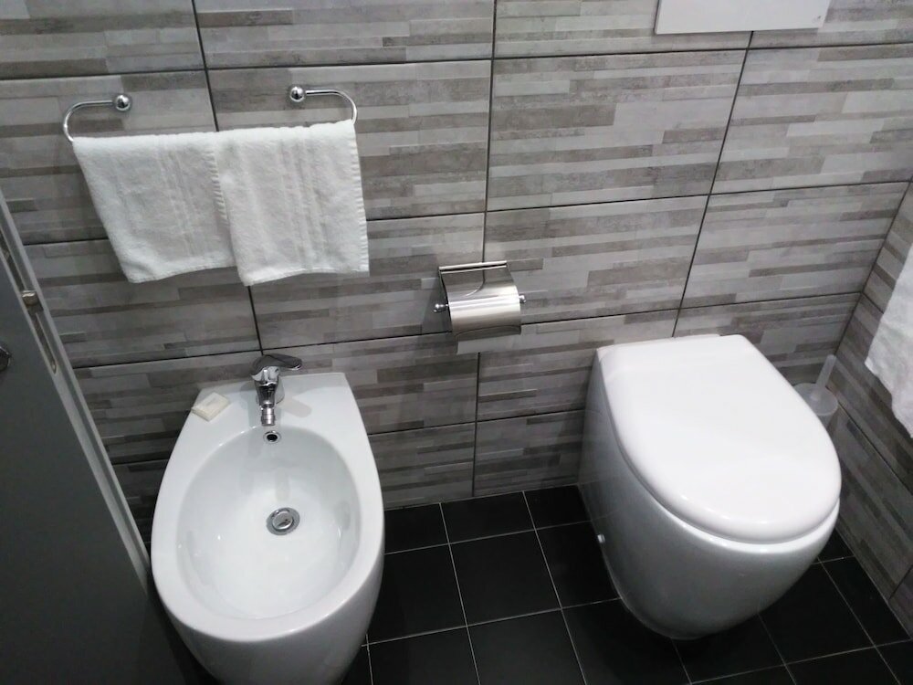 Фото Residenza Cola di Rienzo - Suite in Rome