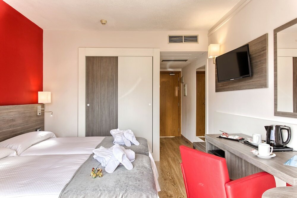 Фото Medplaya Hotel Riudor