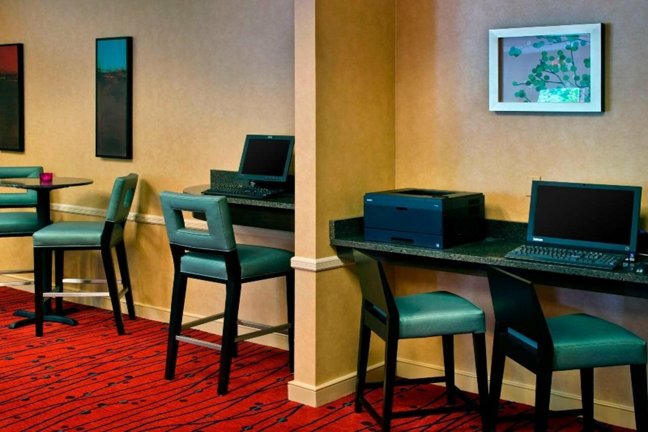 Фото Sonesta Es Suites Parsippany Morris Plains