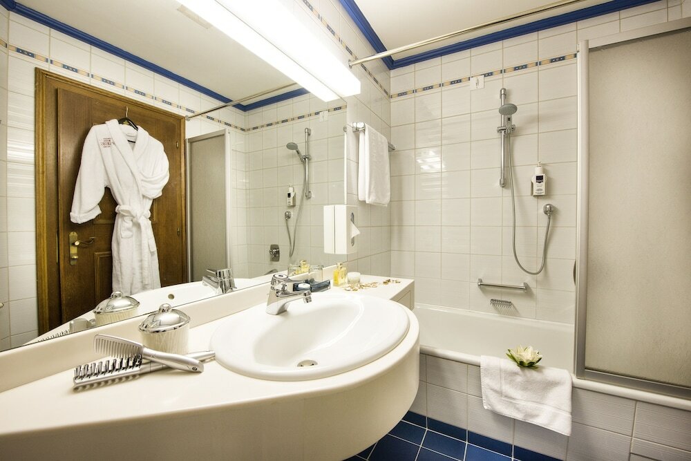 Фото Johannesbad Hotel St. Georg