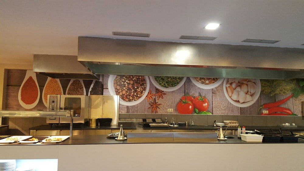 Фото Hotel Bon Repos