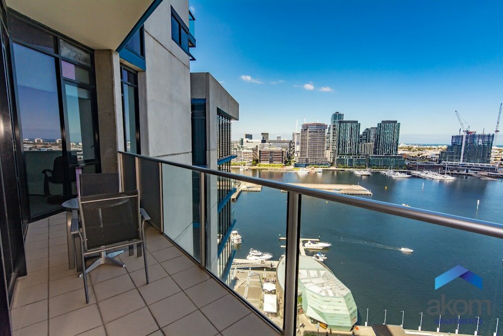 Фото Akom At Docklands