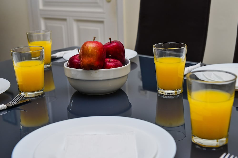 Фото Golden Dream Apartments