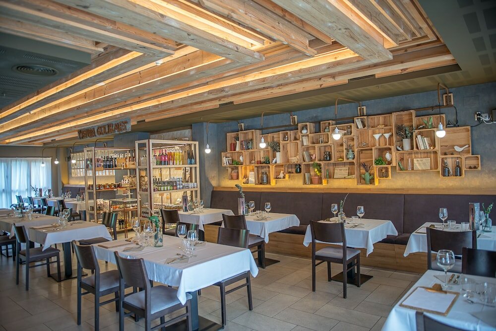 Фото Apartahotel & SPA Jacetania