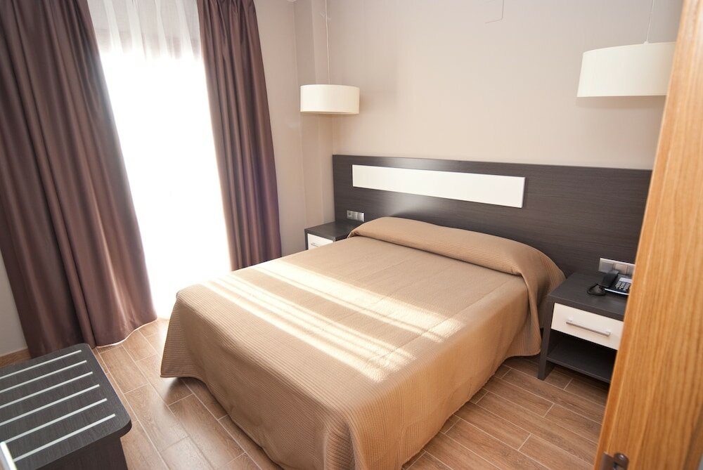 Фото Apartahotel & SPA Jacetania