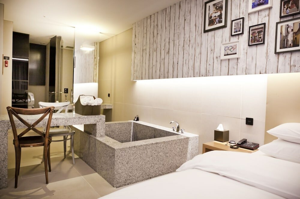 Фото Hotel The Designers