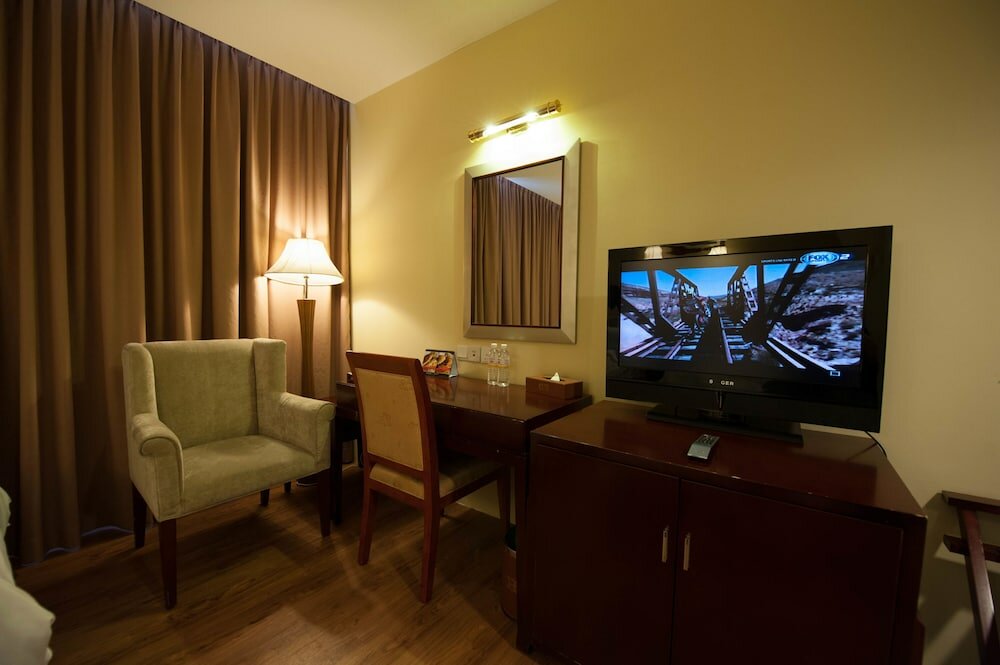 Фото Gaya Centre Hotel