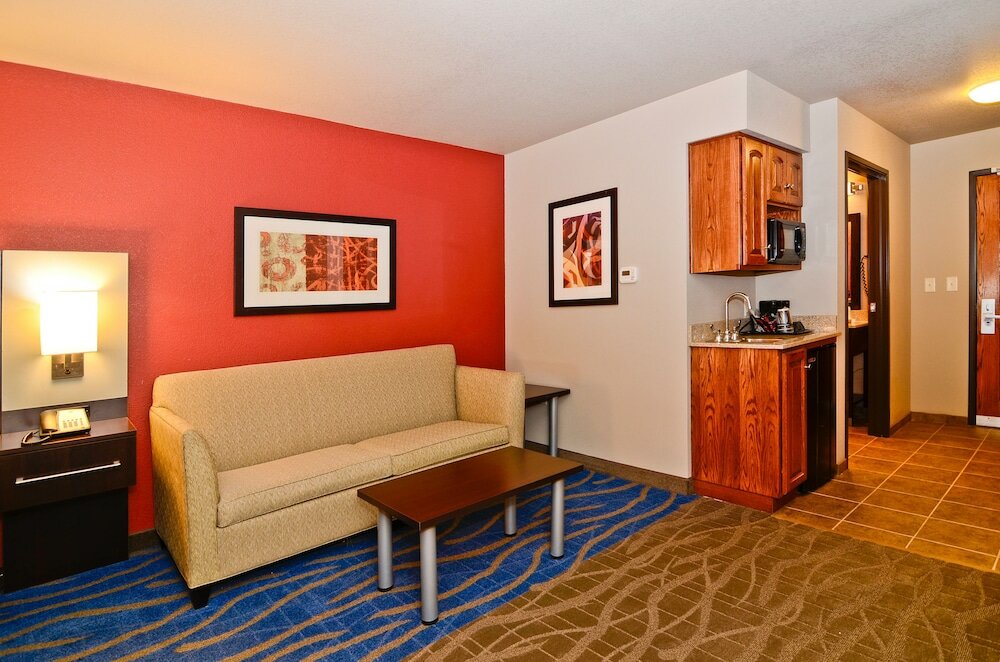 Фото Astoria Hotel and Event Center