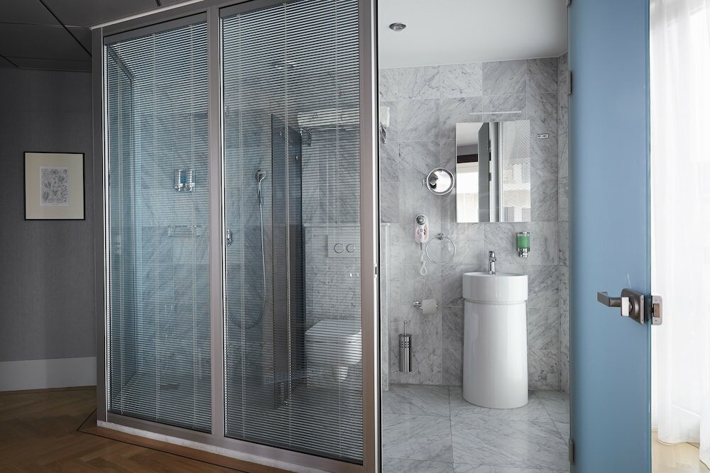 Фото Amadi Park Hotel