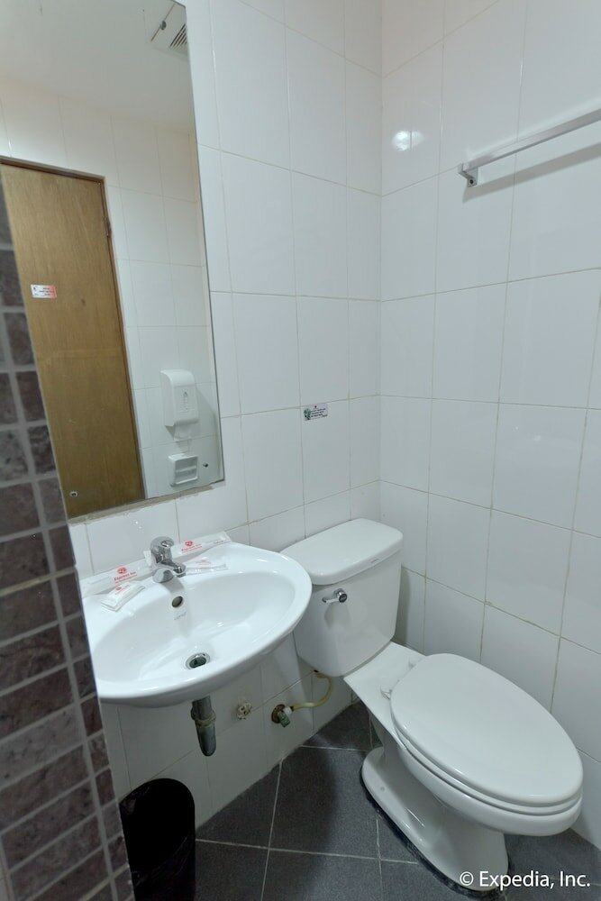 Фото Express Inn - Mactan Hotel