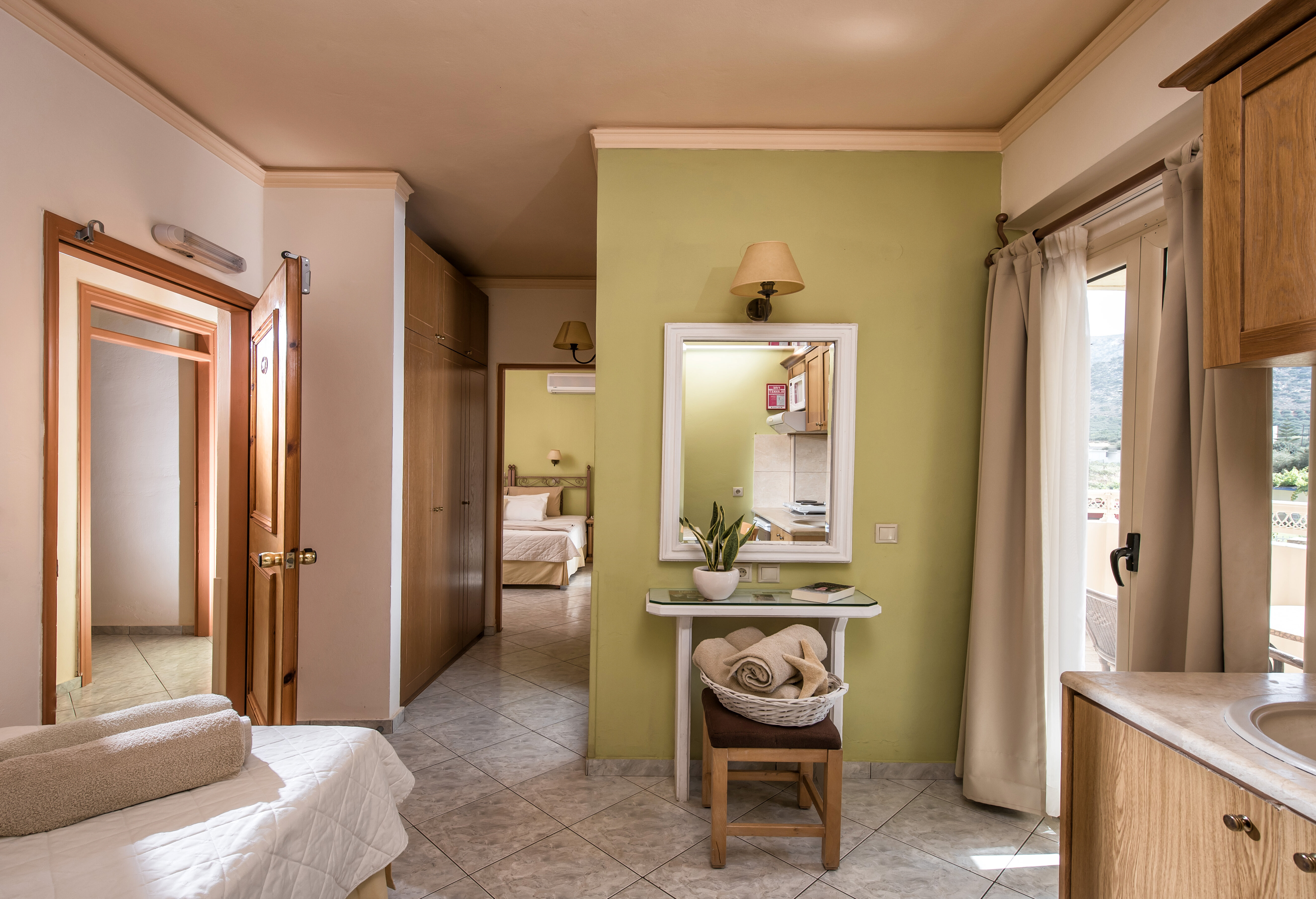 Фото Socrates Hotel