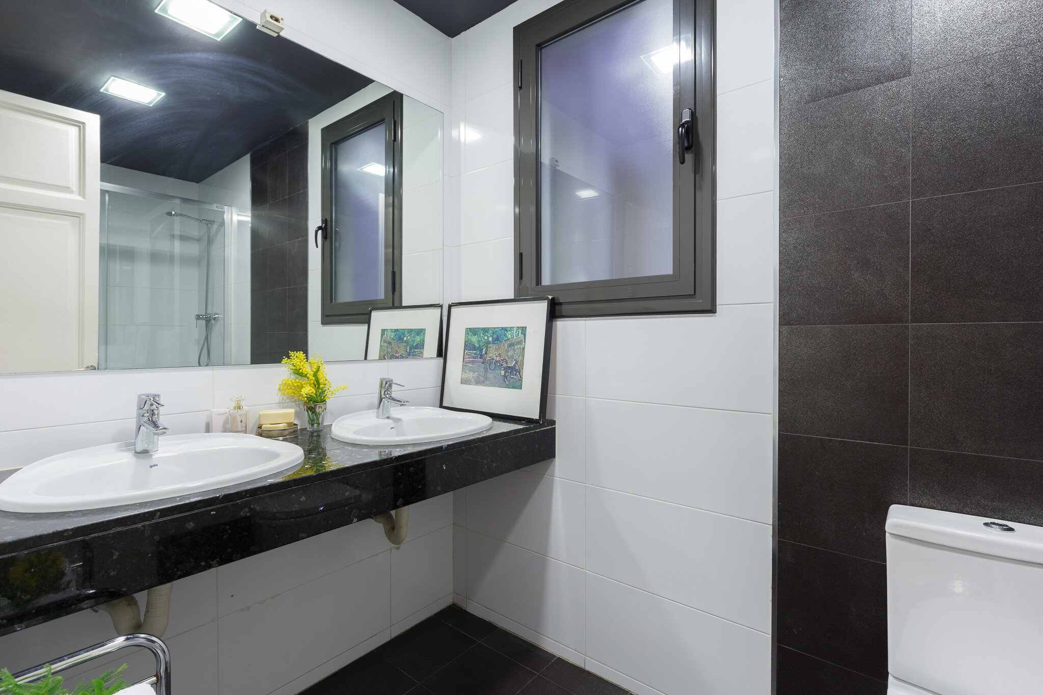 Фото AinB Eixample Miró